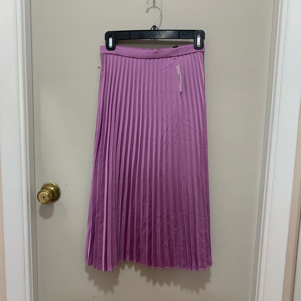 Pleated Midi Skirt - Lavender Pink